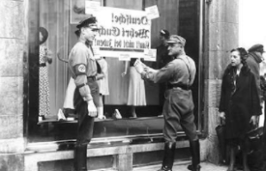 Affissione da parte dei nazifascisti delle liste di proscrizione